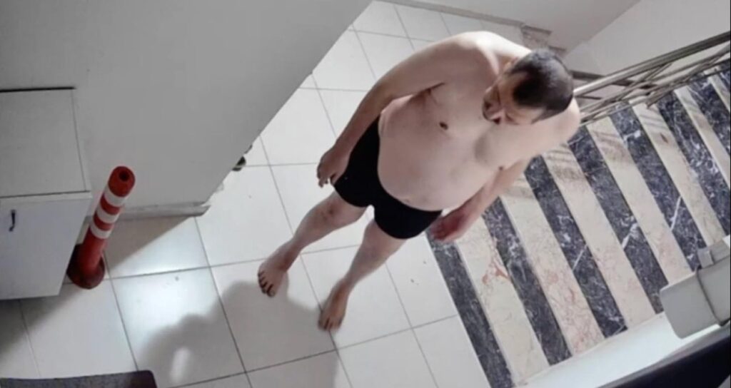 bicakla-dehset-sacti-evini-yakti-gozaltina-alininca-kalp-krizine-yenik-dustu-wahyxe5w