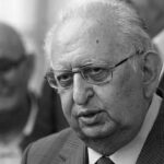 eski-tbmm-baskani-ve-kurulus-donemi-dyp-genel-baskani-cindoruk-yasamini-yitirdi-siyasetin-cinarina-MsG7v2ql