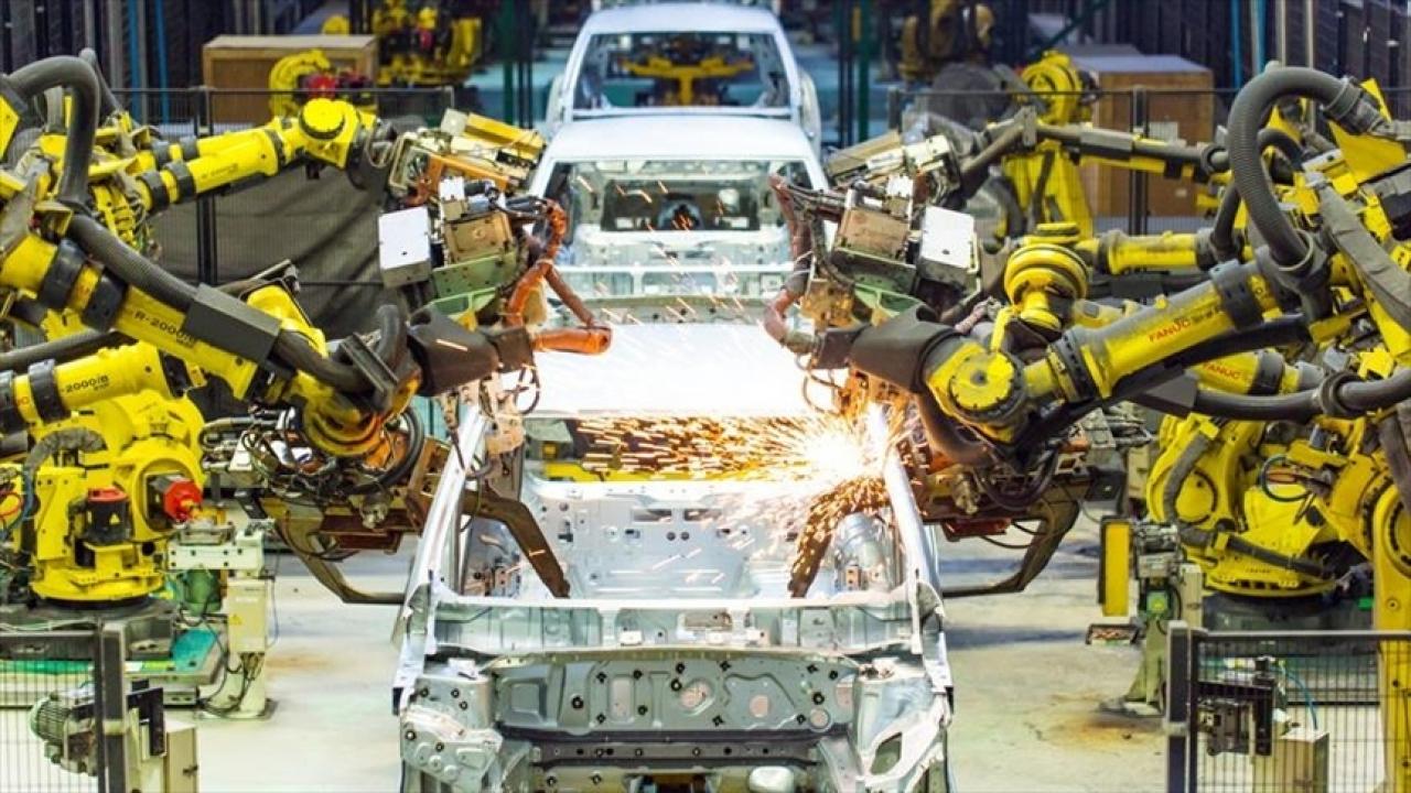 Otomotiv sektorunde dengeler degisti uretim rotasi tersine dondu turkiyeyi de ilgilendiriyor SwSIiPi1