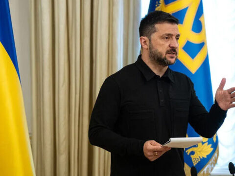 Ukrayna rusyada petrol tesislerini vurdu GLjn76mN